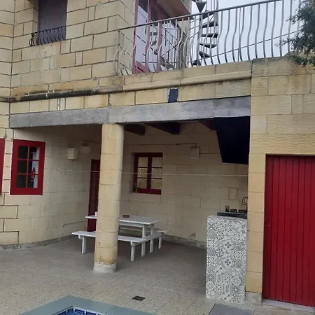 Farmhouse With Private Pool In Xaghra Gozo 度假居