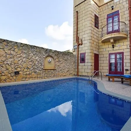 Farmhouse With Private Pool In Xaghra Gozo 度假居 *